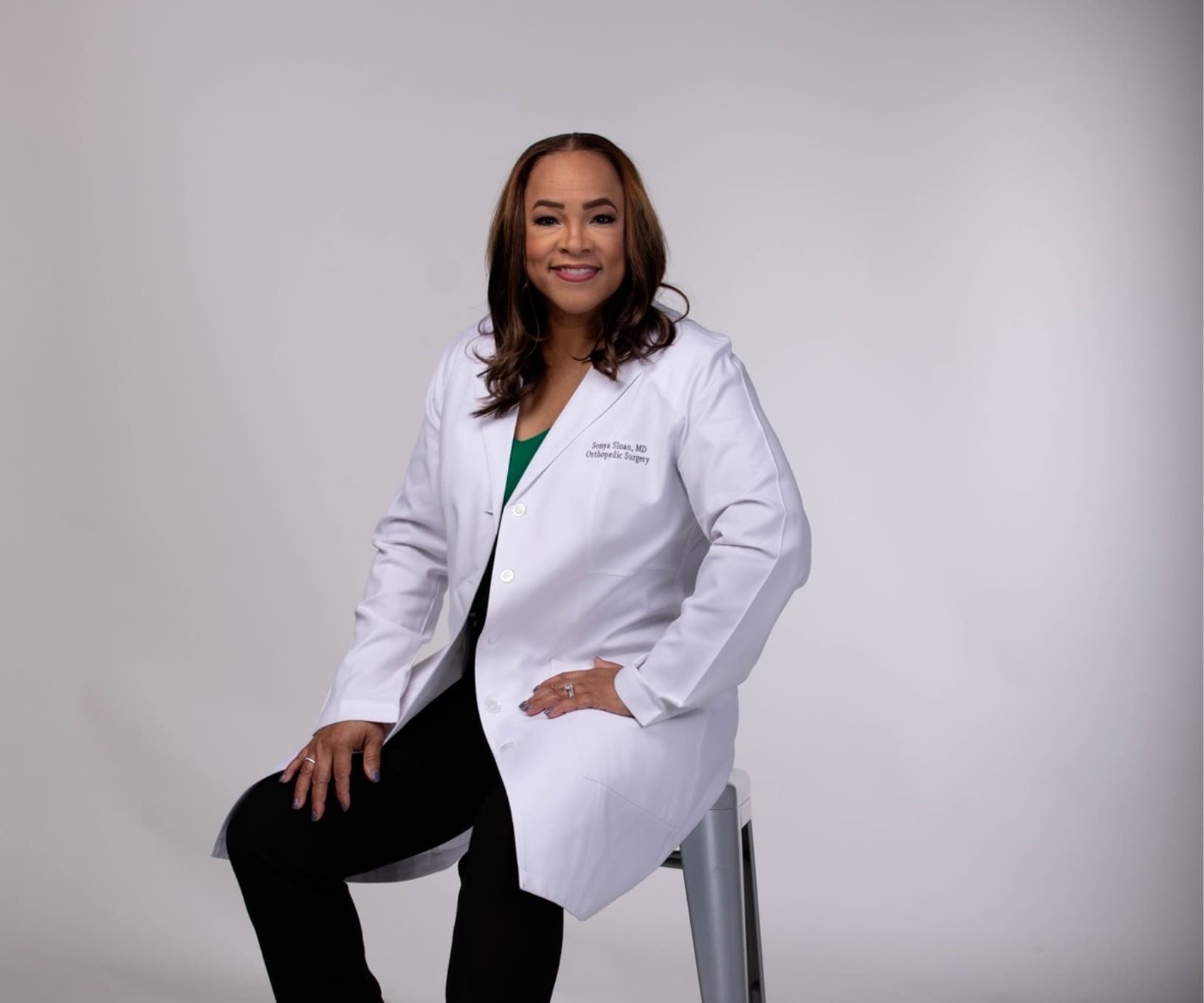 Dr Sonya Sloan